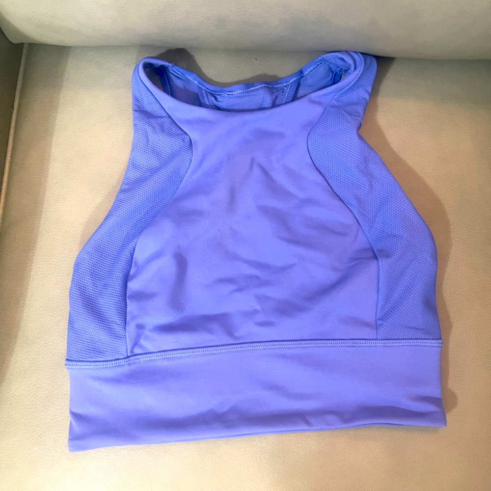 Lulu high neck sports bra